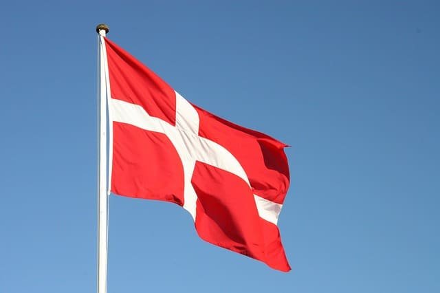 تقديم طلب الهجرة الى الدنمارك